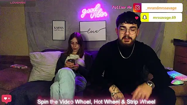 MrAndMrsSavage online show from 15, 1, 2025