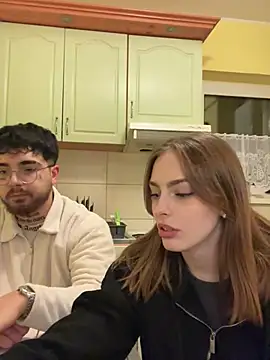 MrAndMrsSavage online show from 9, 2, 2025