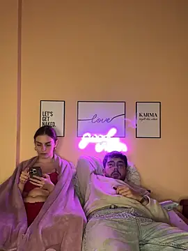 MrAndMrsSavage online show from 15, 2, 2025