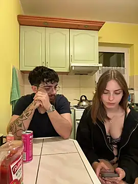 MrAndMrsSavage online show from 7, 3, 2025