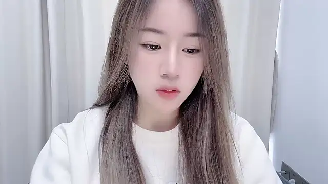 Snapshot of chloe-01 chatting on 9, 12, 2024 chloe-01 online show from 9, 12, 2024