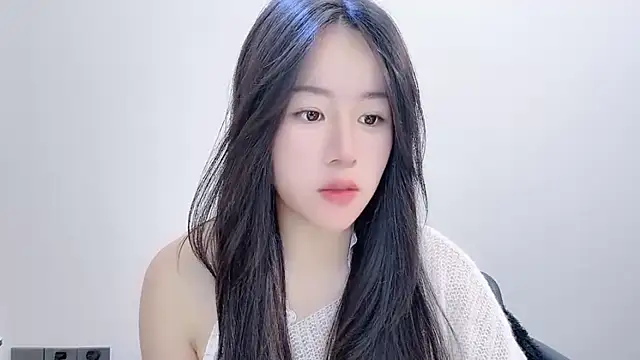 Snapshot of chloe-01 chatting on 18, 12, 2025 chloe-01 online show from 18, 12, 2025