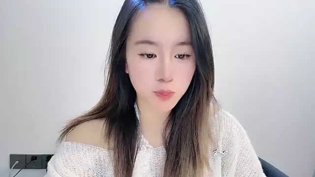 Snapshot of chloe-01 chatting on 22, 12, 2025 chloe-01 online show from 22, 12, 2025