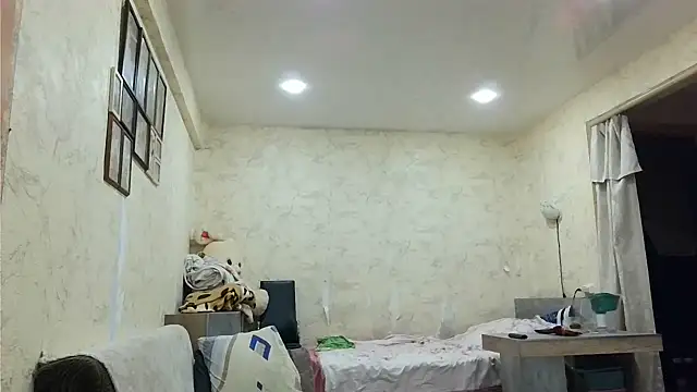 AgnichBan online show from 6, 1, 2025