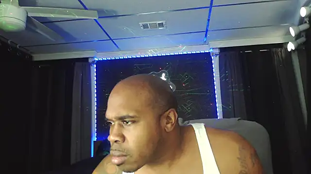 Dcrush17 online show from 8, 2, 2025