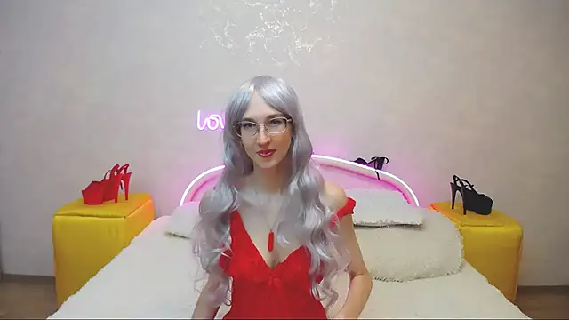 Snapshot of KlaryBrait chatting on 1, 3, 2025 KlaryBrait online show from 1, 3, 2025