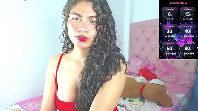 Snapshot of Cynthia_hazel chatting on 26, 9, 2025 Cynthia hazel online show from 26, 9, 2025