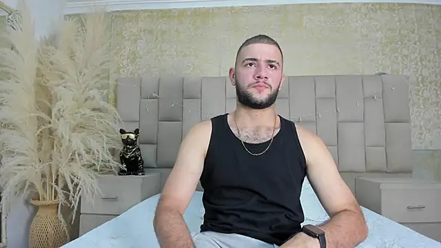 MaximusDick1  online show from 22, 12, 2025