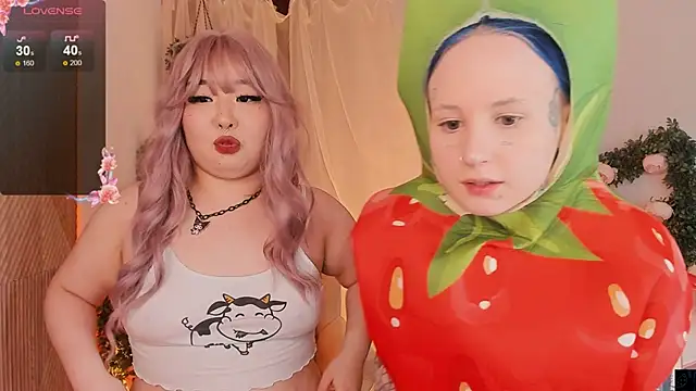 Snapshot of mei_honey_ chatting on 13, 12, 2024 mei honey online show from 13, 12, 2024