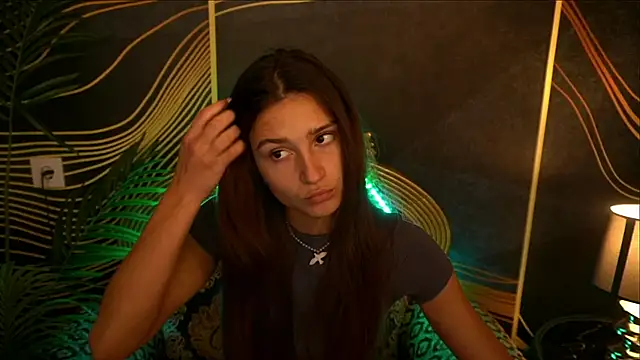 Snapshot of ValeryRoyale chatting on 18, 3, 2025 ValeryRoyale online show from 18, 3, 2025