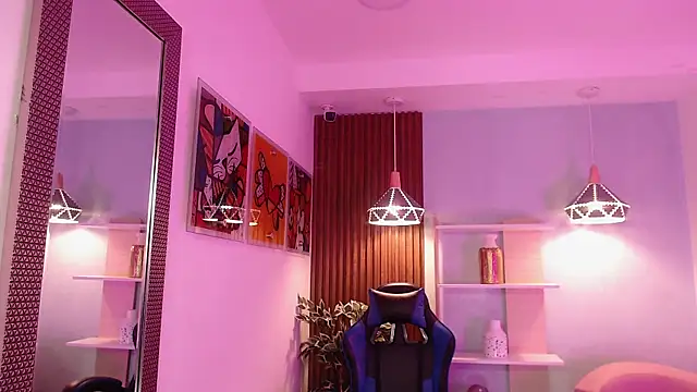 Snapshot of Dalila_Sky chatting on 17, 9, 2025 Dalila Sky online show from 17, 9, 2025