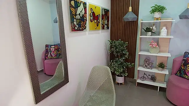 Snapshot of Dalila_Sky chatting on 14, 12, 2025 Dalila Sky online show from 14, 12, 2025