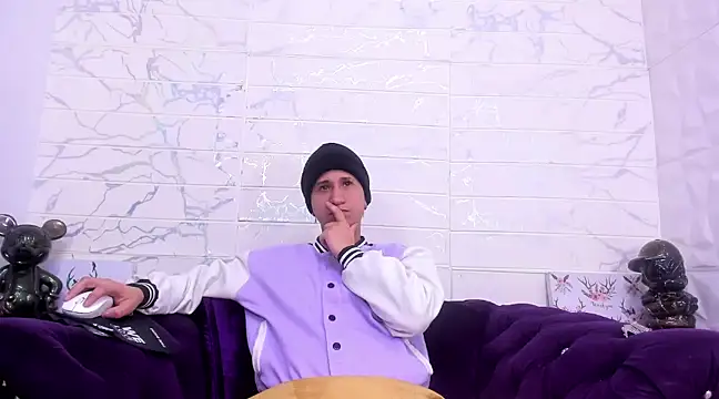 Snapshot of Im_Milan_Rs chatting on 27, 1, 2025 Im Milan Rs online show from 27, 1, 2025