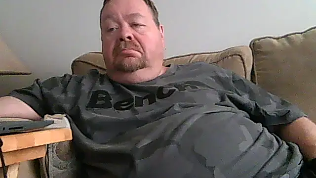 Snapshot of hitman_35 chatting on 9, 6, 2026 hitman 35 online show from 9, 6, 2026