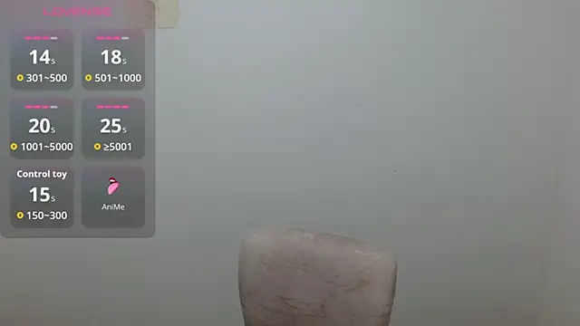 Snapshot of Alia_grey21 chatting on 26, 11, 2025 Alia grey21 online show from 26, 11, 2025