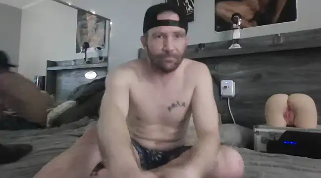 Snapshot of Edward_LongCock chatting on 21, 1, 2025 Edward LongCock online show from 21, 1, 2025