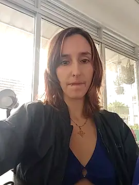 Ambar Roux  online show from 19, 11, 2025