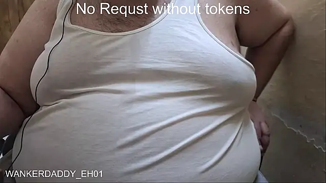 Snapshot of WANKERDADDY_EH01 chatting on 28, 12, 2024 WANKERDADDY EH01 online show from 28, 12, 2024