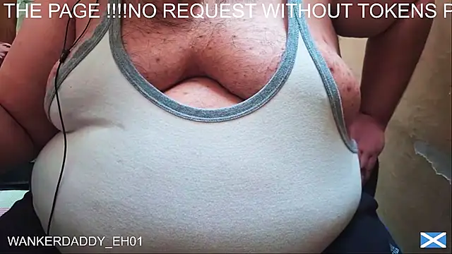 Snapshot of WANKERDADDY_EH01 chatting on 8, 1, 2025 WANKERDADDY EH01 online show from 8, 1, 2025