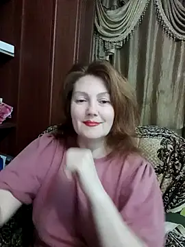 Snapshot of Madame-Butterfly chatting on 9, 12, 2024 Madame-Butterfly online show from 9, 12, 2024