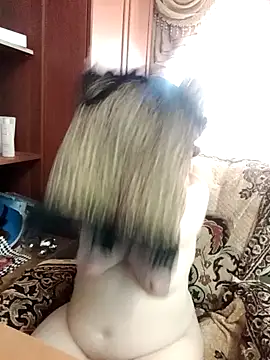 Snapshot of Madame-Butterfly chatting on 10, 12, 2024 Madame-Butterfly online show from 10, 12, 2024