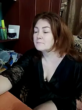 Snapshot of Madame-Butterfly chatting on 4, 1, 2025 Madame-Butterfly online show from 4, 1, 2025