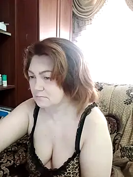 Snapshot of Madame-Butterfly chatting on 13, 3, 2025 Madame-Butterfly online show from 13, 3, 2025