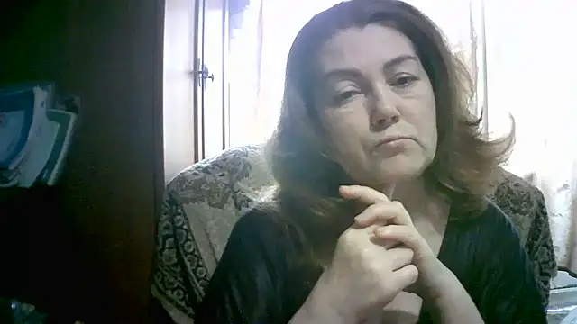 Snapshot of Madame-Butterfly chatting on 3, 10, 2025 Madame-Butterfly online show from 3, 10, 2025