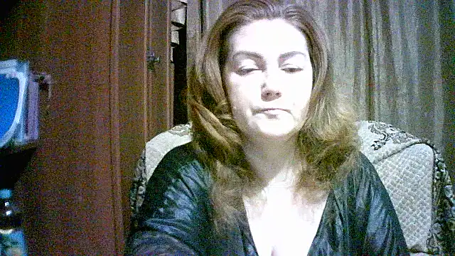 Snapshot of Madame-Butterfly chatting on 6, 10, 2025 Madame-Butterfly online show from 6, 10, 2025