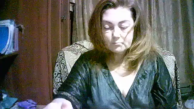 Snapshot of Madame-Butterfly chatting on 14, 10, 2025 Madame-Butterfly online show from 14, 10, 2025