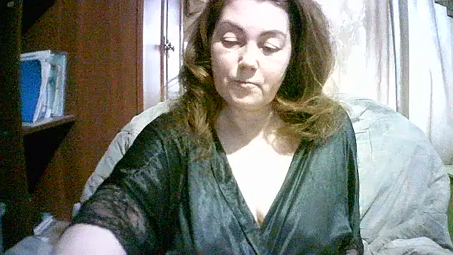 Snapshot of Madame-Butterfly chatting on 24, 11, 2025 Madame-Butterfly online show from 24, 11, 2025