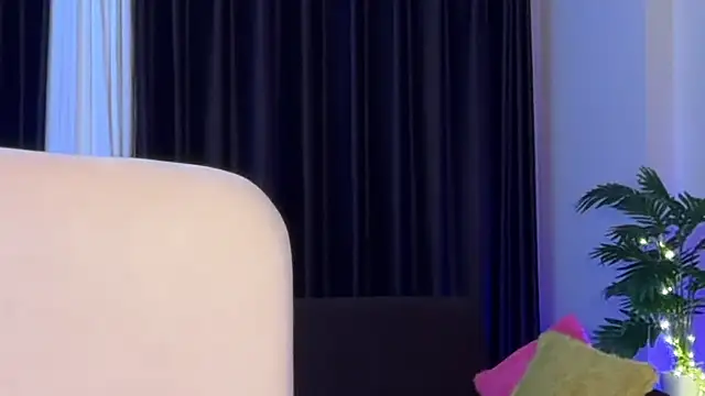 Snapshot of sexy_m23 chatting on 1, 10, 2025 sexy m23 online show from 1, 10, 2025