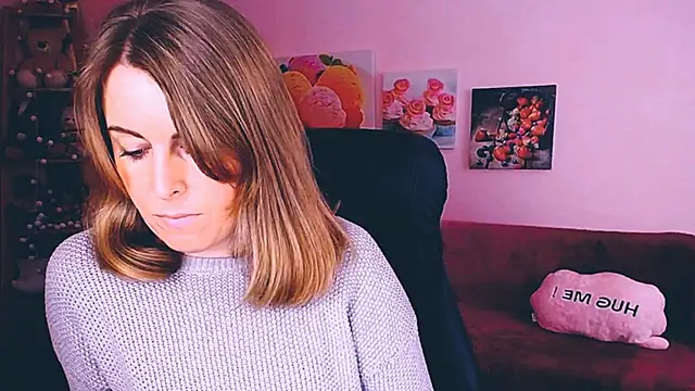 Hot Milady online show from 22, 1, 2025