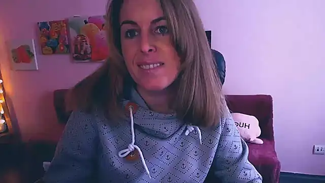 Hot Milady online show from 10, 2, 2025