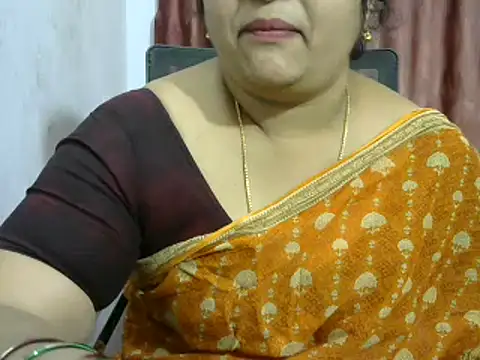 Snapshot of Naughty_Nityaa chatting on 15, 1, 2025 Naughty Nityaa online show from 15, 1, 2025