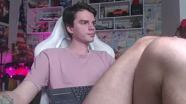 Mike Burn online show from 4, 3, 2025