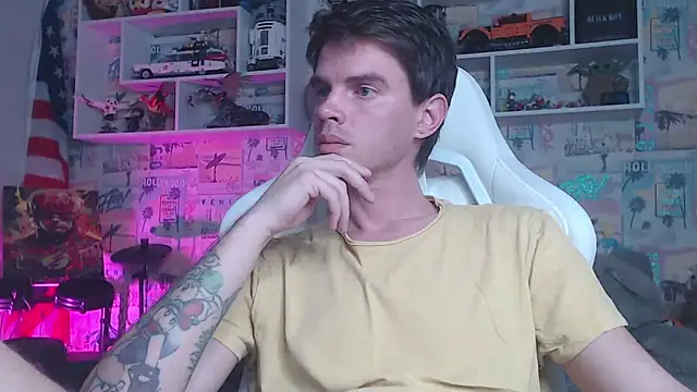 Mike Burn online show from 5, 3, 2025