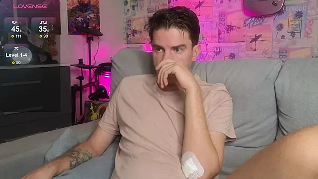 Mike Burn online show from 26, 10, 2025