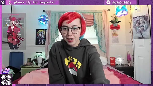 Snapshot of v3n0mb1t3z chatting on 12, 9, 2025 v3n0mb1t3z online show from 12, 9, 2025