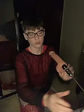 Snapshot of YourFavTwinkie chatting on 6, 2, 2025 YourFavTwinkie online show from 6, 2, 2025