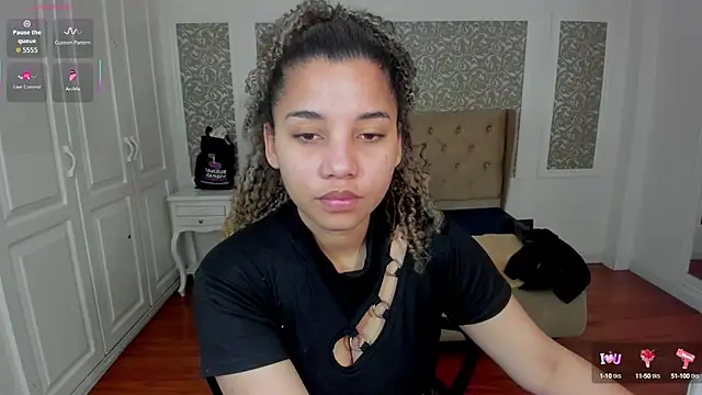 Snapshot of Mayaa_ross chatting on 16, 9, 2025 Mayaa ross online show from 16, 9, 2025