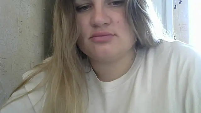 Snapshot of Honeydew-Waves chatting on 14, 11, 2025 Honeydew-Waves online show from 14, 11, 2025