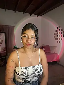 Snapshot of Arteatenea__ chatting on 15, 1, 2025 Arteatenea online show from 15, 1, 2025