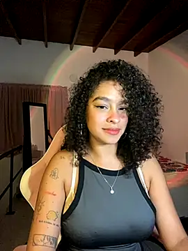 Snapshot of Arteatenea__ chatting on 28, 9, 2025 Arteatenea online show from 28, 9, 2025