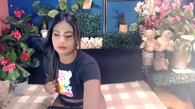 Littleindianmilf online show from 13, 1, 2026