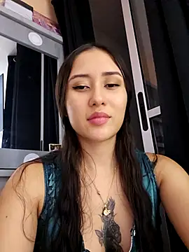 Snapshot of Selena_blake chatting on 5, 11, 2025 Selena blake online show from 5, 11, 2025