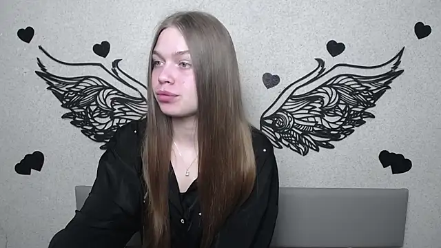 Snapshot of LaraPika chatting on 13, 5, 2026 LaraPika online show from 13, 5, 2026