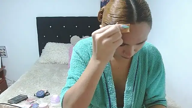 giuliana andrade online show from 31, 10, 2025