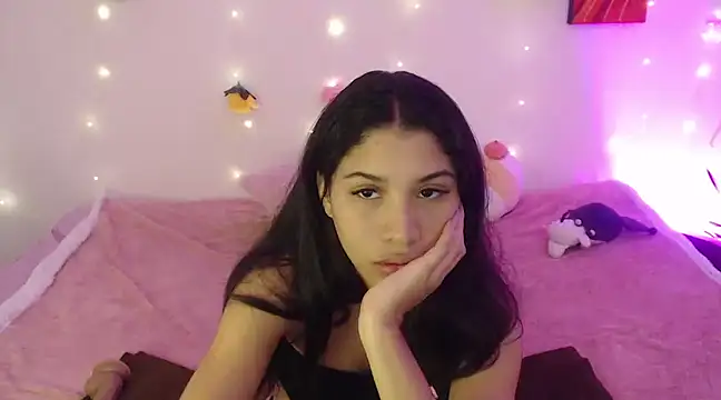 AmberJeong online show from 4, 12, 2024