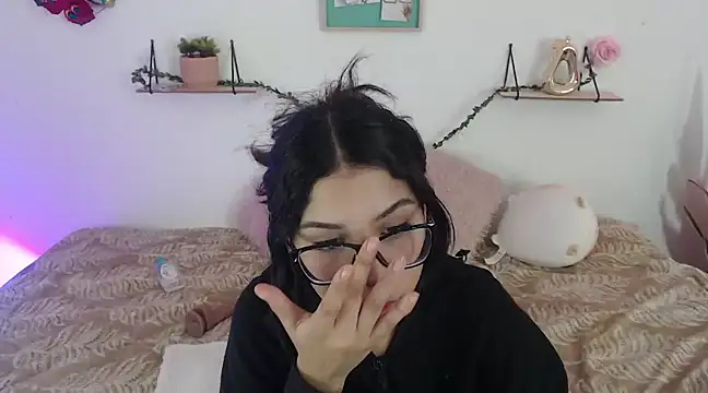 AmberJeong online show from 2, 1, 2025